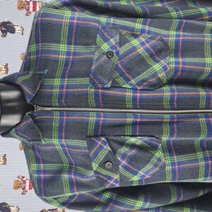 Essentials Style full zipper green & blue med baggy plaid flannel shirt